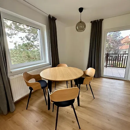 Apartment Modernes Im Eg, Schoenes Ambiente, Naturlage